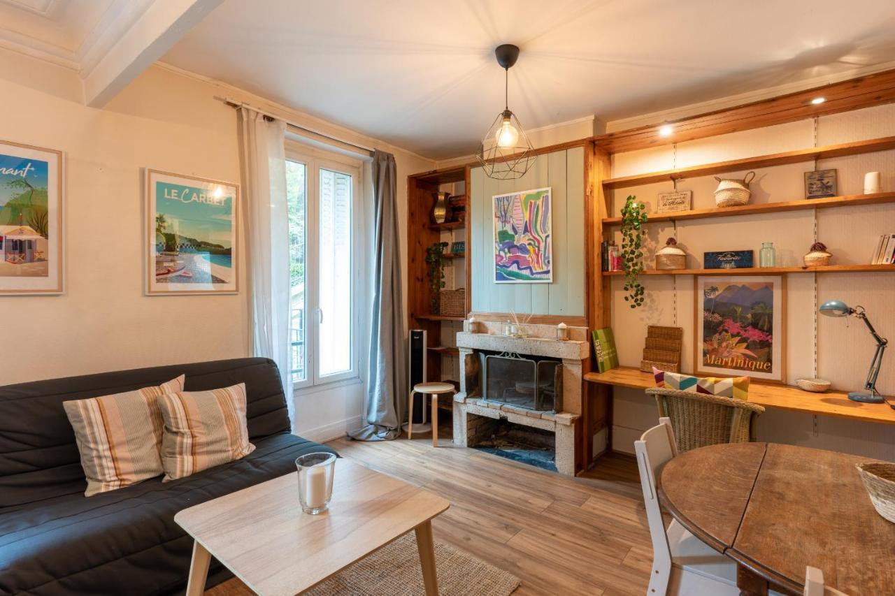 Appartement Au Coeur De Montmartre Париж Екстериор снимка