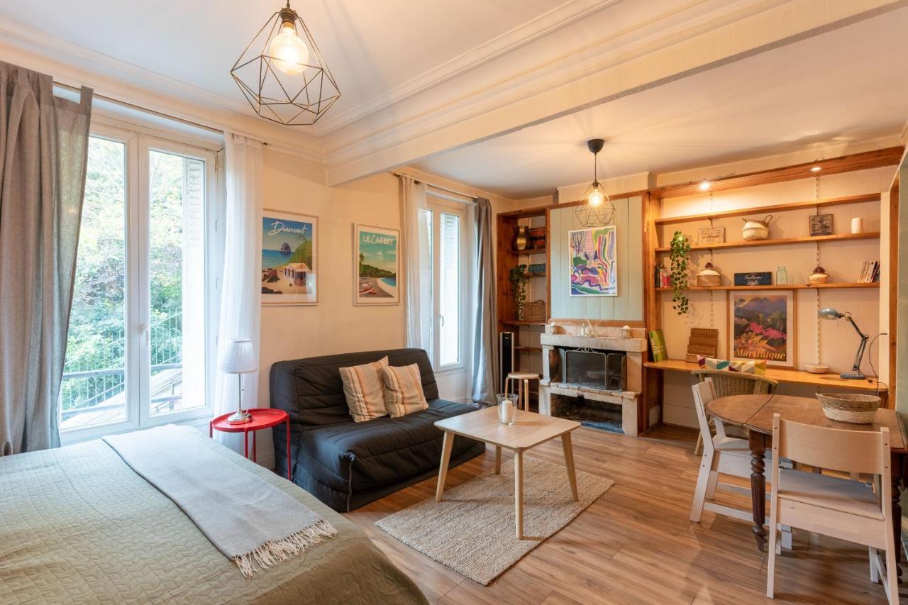 Appartement Au Coeur De Montmartre Париж Екстериор снимка