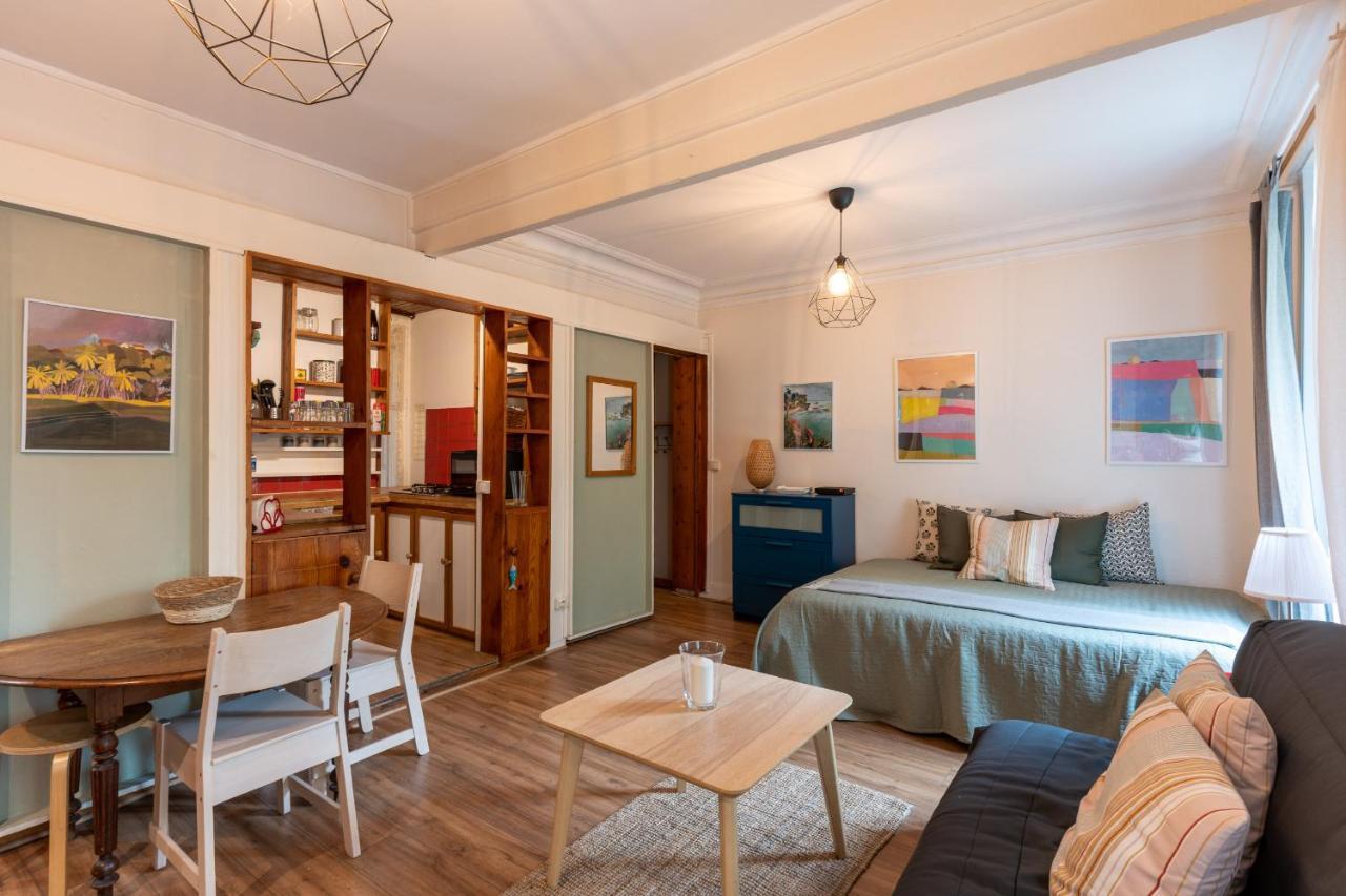 Appartement Au Coeur De Montmartre Париж Екстериор снимка